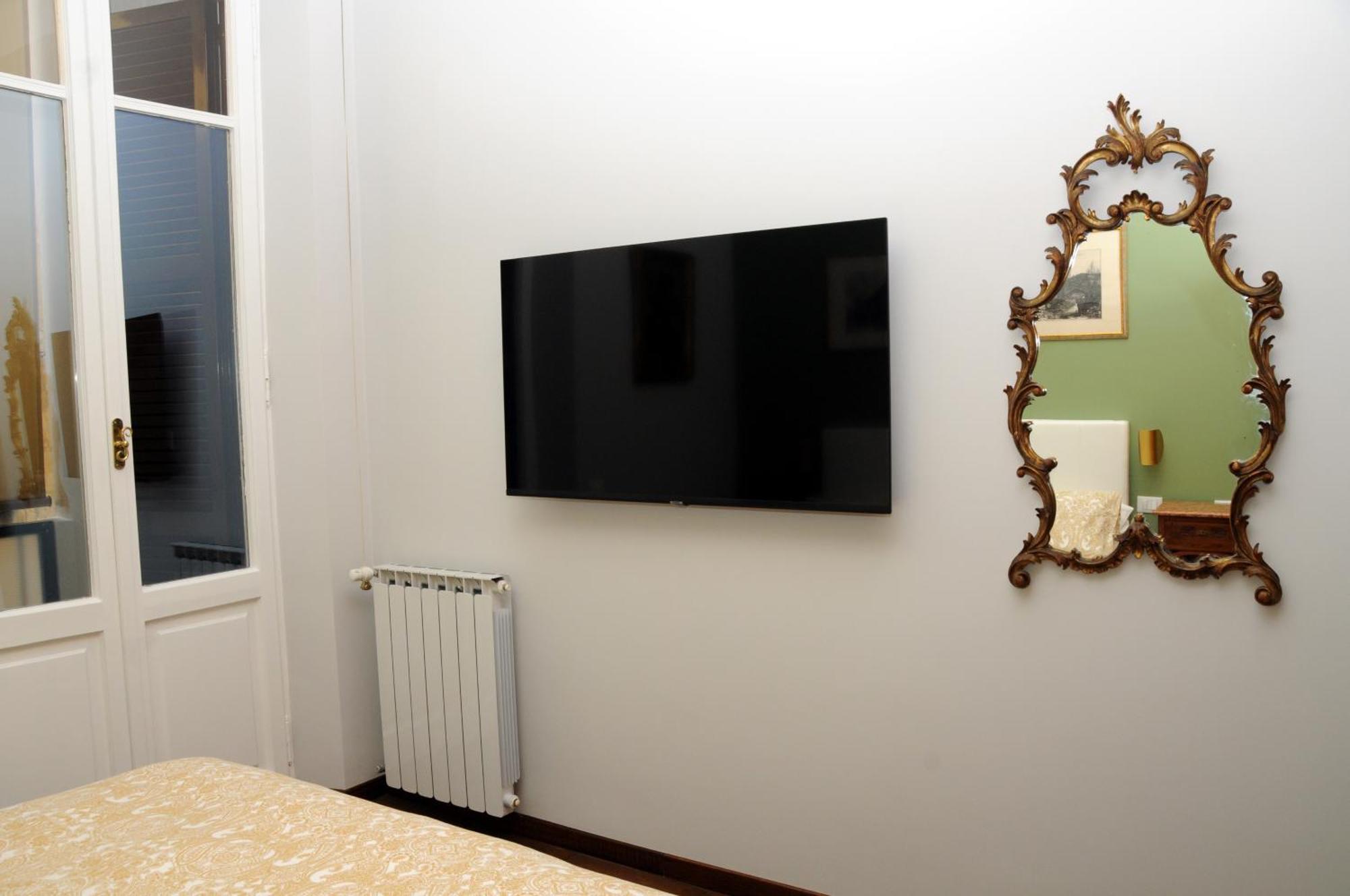 A Casa Di Lu, Al Colosseo - Guest House Rome Exterior photo