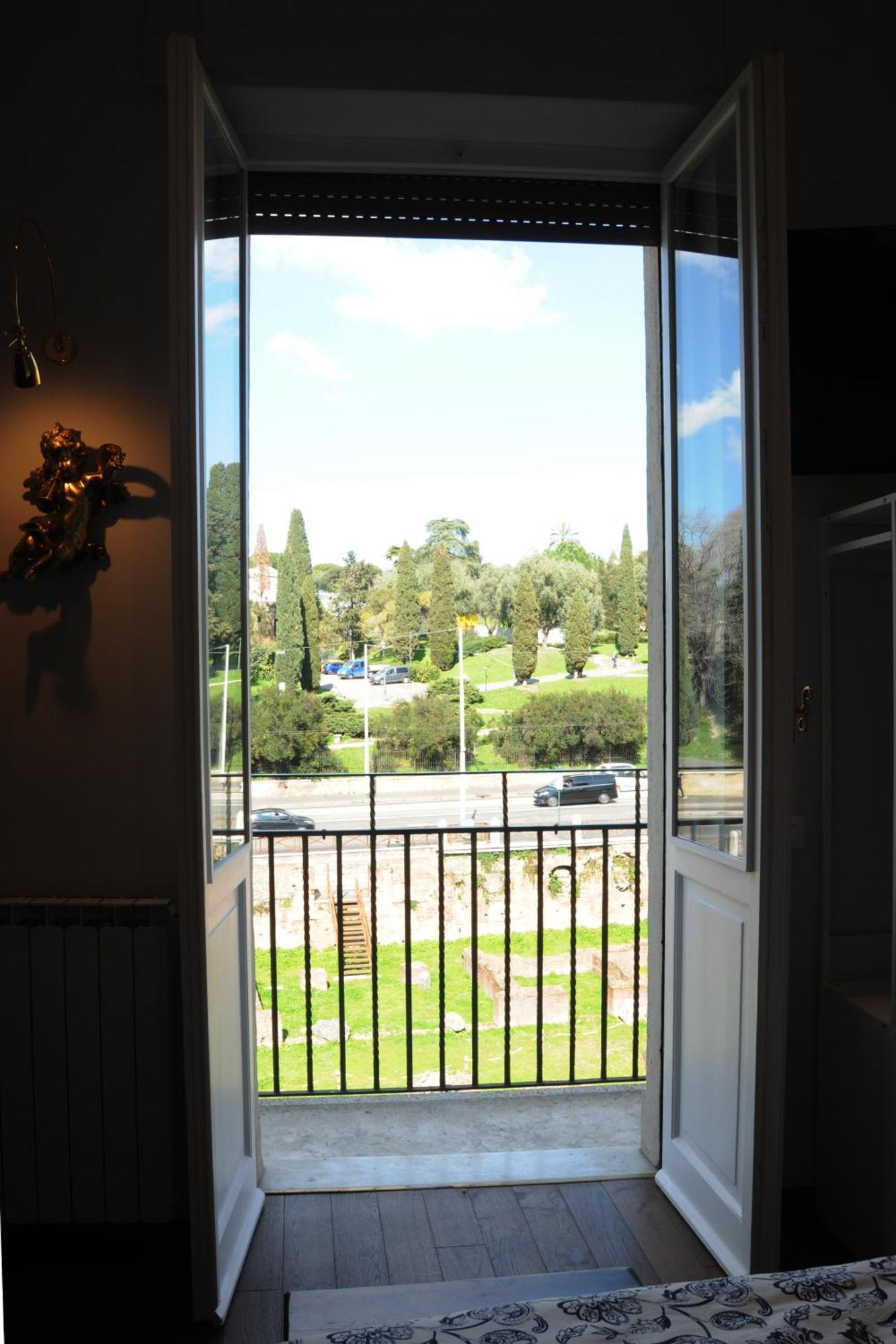 A Casa Di Lu, Al Colosseo - Guest House Rome Exterior photo